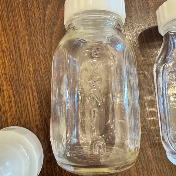 Vintage Evenflo/Pyrex Glass Baby Bottles Set of 2- 4OZ. - Picture 5 of 7